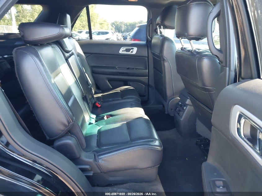 FORD EXPLORER 2012 VIN 1FMHK7F82CGA36900
