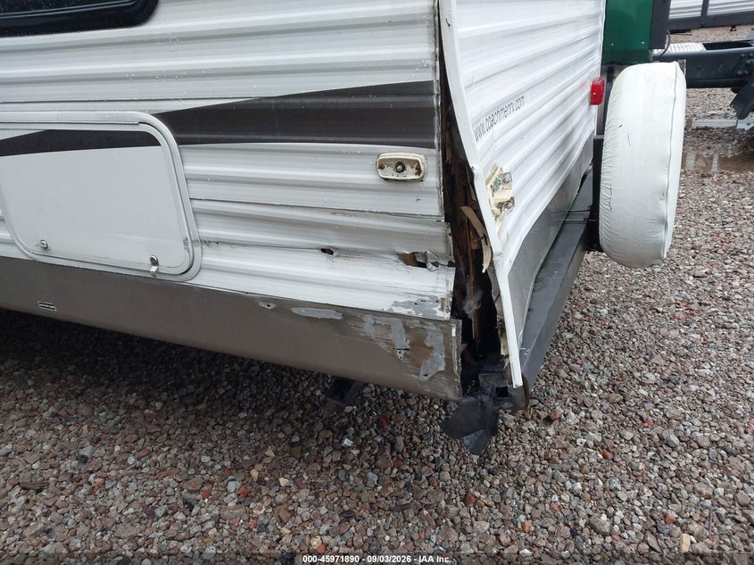 2010 FOREST RIVER COACHMEN CATALINA 30BHS TRAVEL TRAILER auction photo 6
