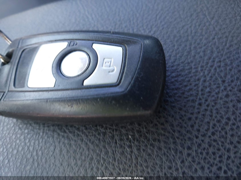 BMW 320I 2015 VIN WBA3B1G5XFNT03598