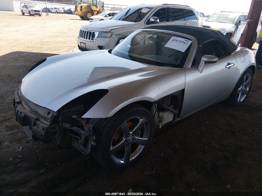 2006 PONTIAC SOLSTICE auction photo 2