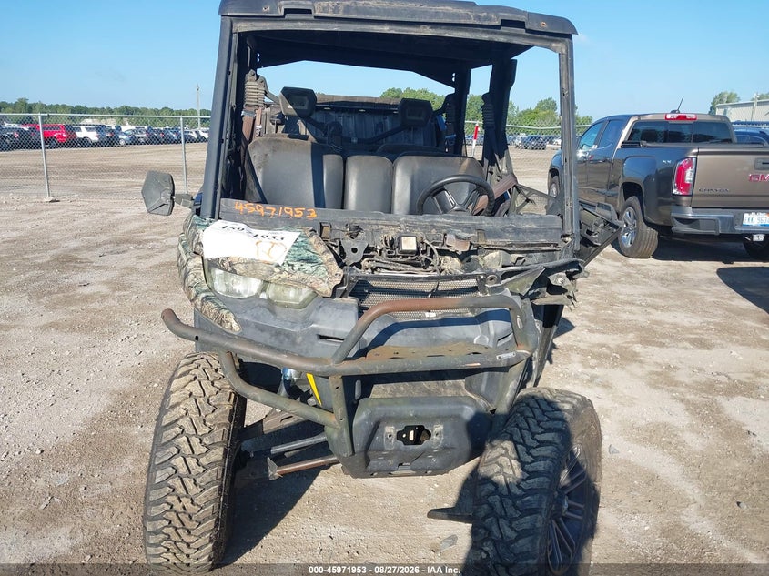 2019 CAN-AM DEFENDER MAX auction photo 5