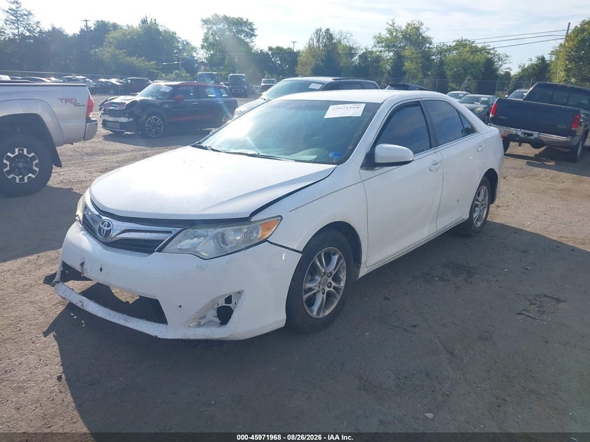 2013 Toyota Camry, Front End, IAAI, VIN 4T4BF1FK0DR315984 — photo 2