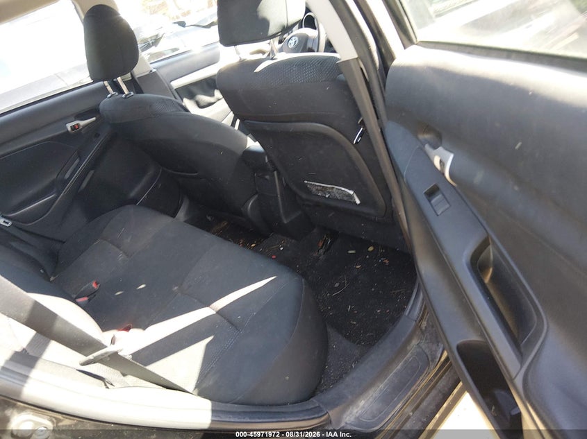 2010 TOYOTA MATRIX auction photo 8