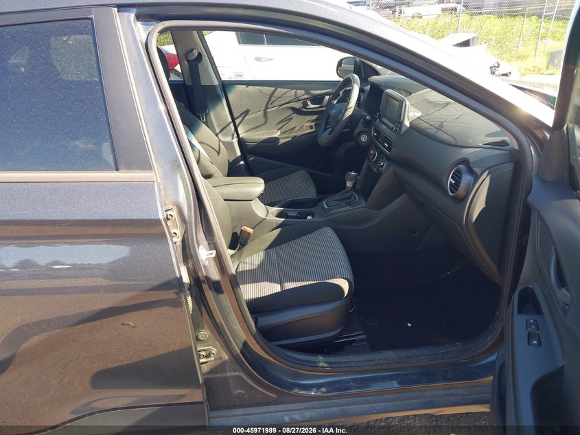 2020 HYUNDAI KONA SE · Фото 5