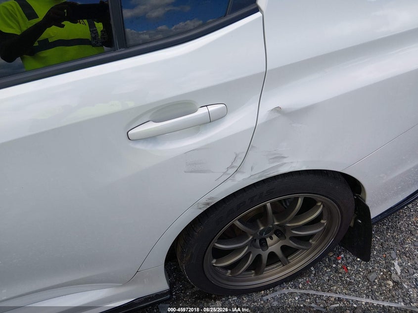 2015 SUBARU WRX PREMIUM · Фото 18