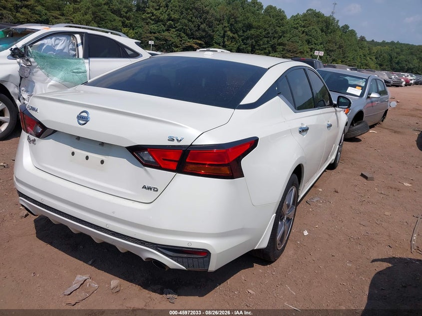 2019 NISSAN ALTIMA auction photo 4