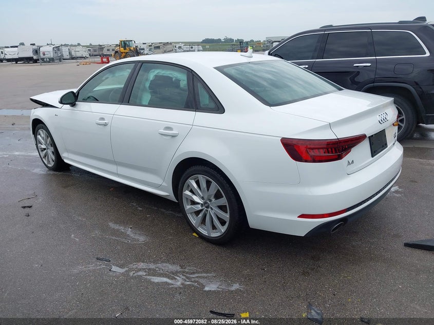 2018 AUDI A4 auction photo 3