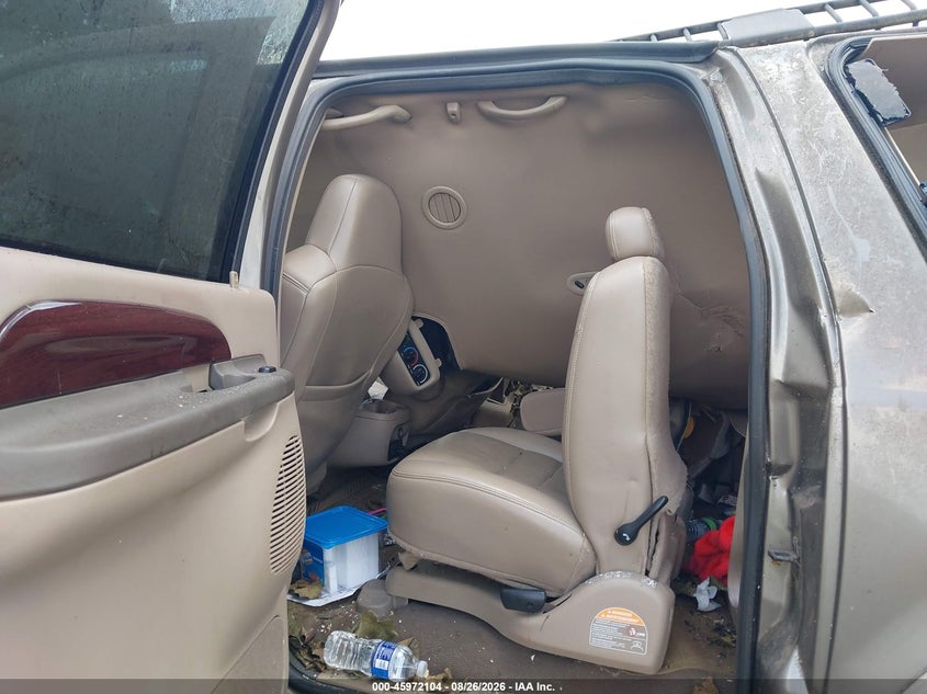 FORD EXCURSION 2004 VIN 1FMSU43P74EC36520