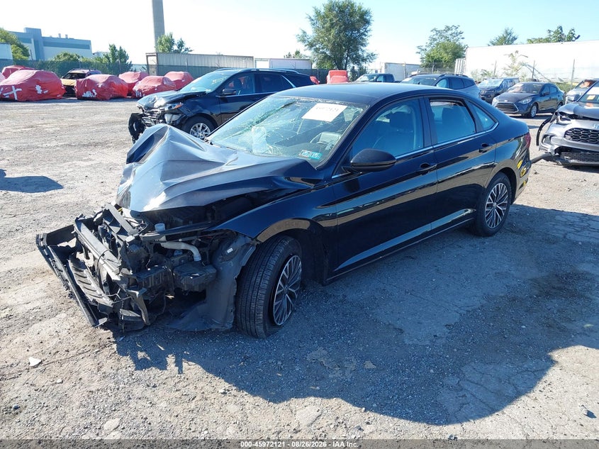 2019 Volkswagen Jetta 1.4T R-Line/1.4T S/1.4T Se, Right Front, IAAI, VIN 3VWC57BU9KM255704 — photo 2