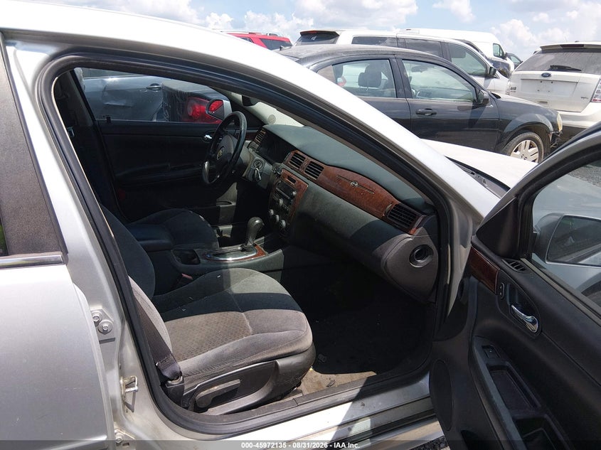 2011 CHEVROLET IMPALA auction photo 5