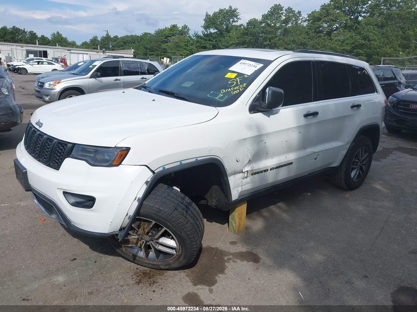 2017 JEEP GRAND CHEROKEE auction photo 2