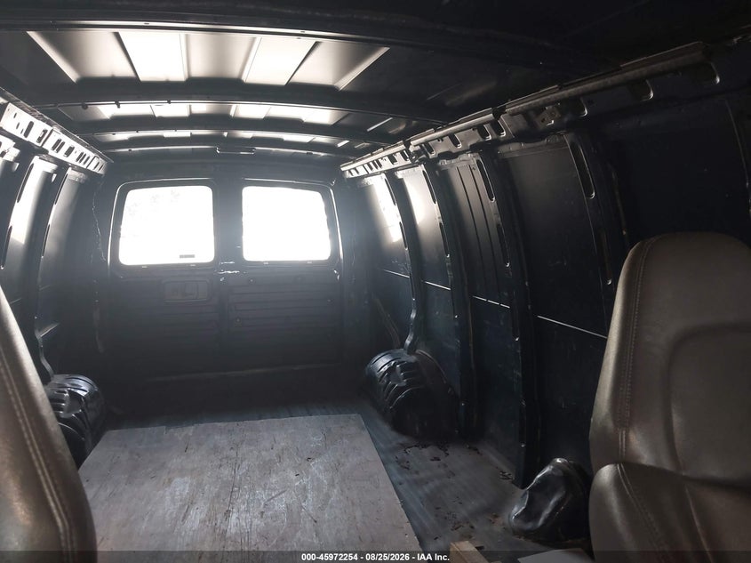2002 CHEVROLET EXPRESS auction photo 8