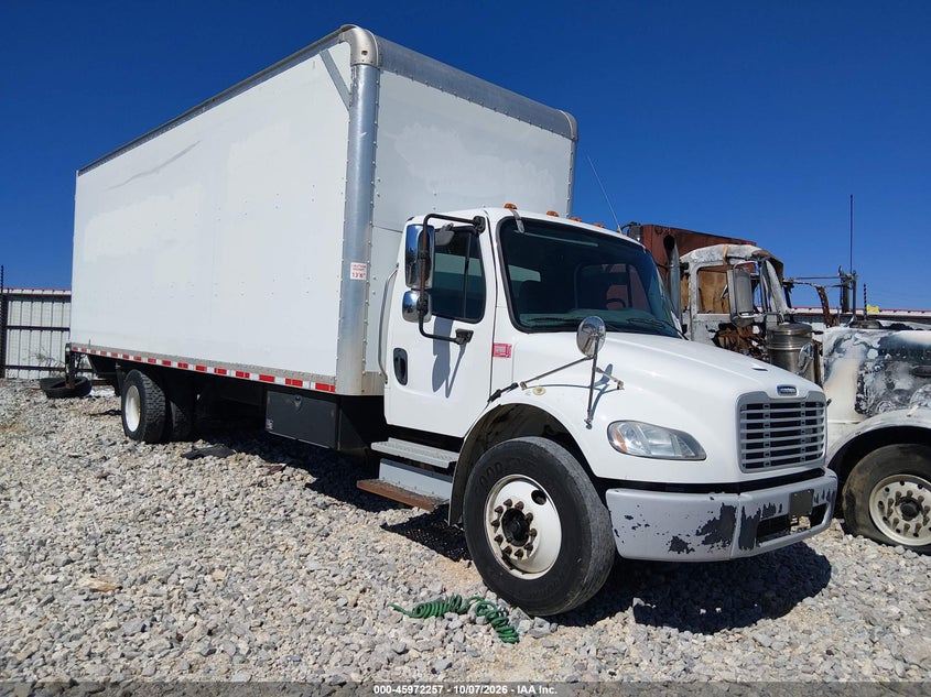 2017 FREIGHTLINER M2 106