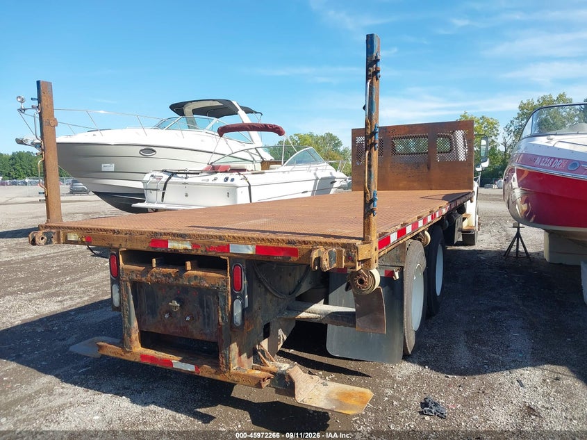2017 FREIGHTLINER M2 106 auction photo 4