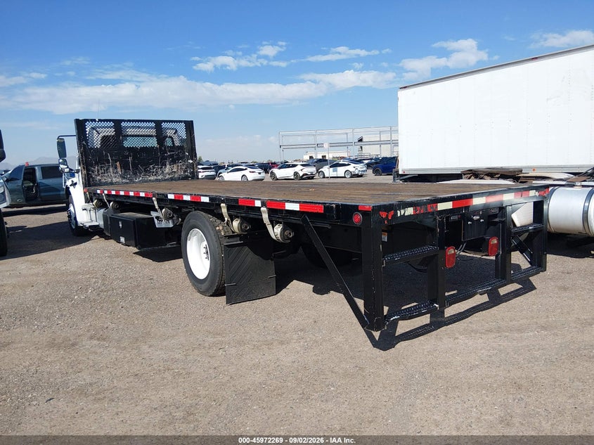 2016 FREIGHTLINER M2 auction photo 3