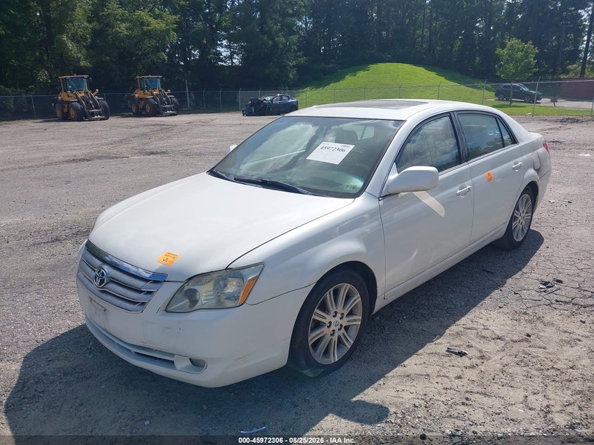 2006 TOYOTA AVALON auction photo 6