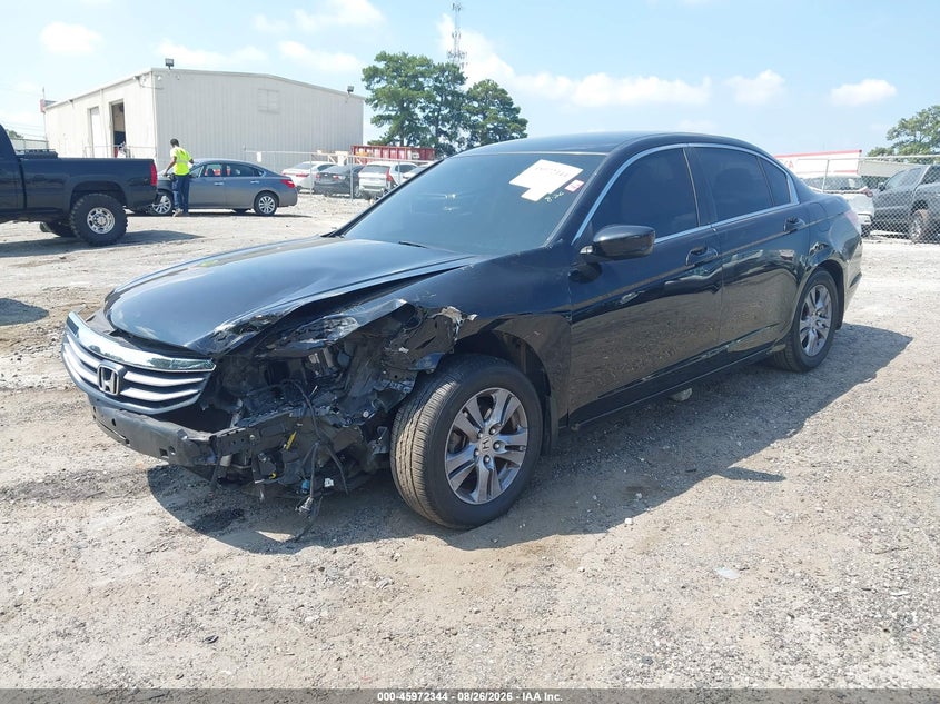 2011 Honda Accord, Удар спереди, IAAI, VIN 1HGCP2F63BA045870 — фото 2