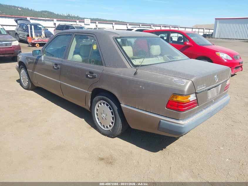 1992 MERCEDES-BENZ 300 auction photo 3