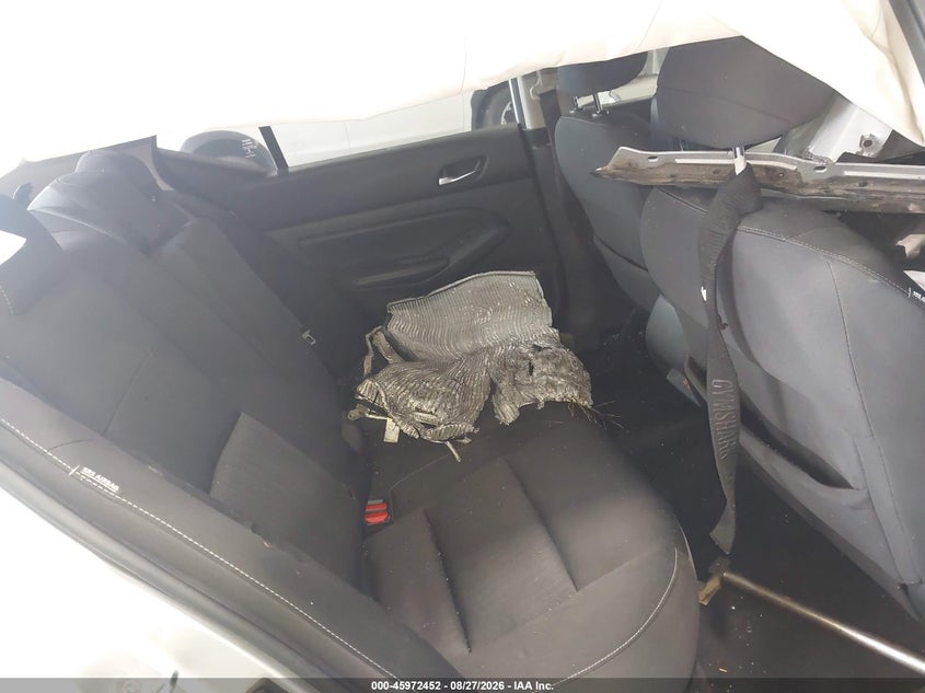 2019 NISSAN ALTIMA auction photo 8