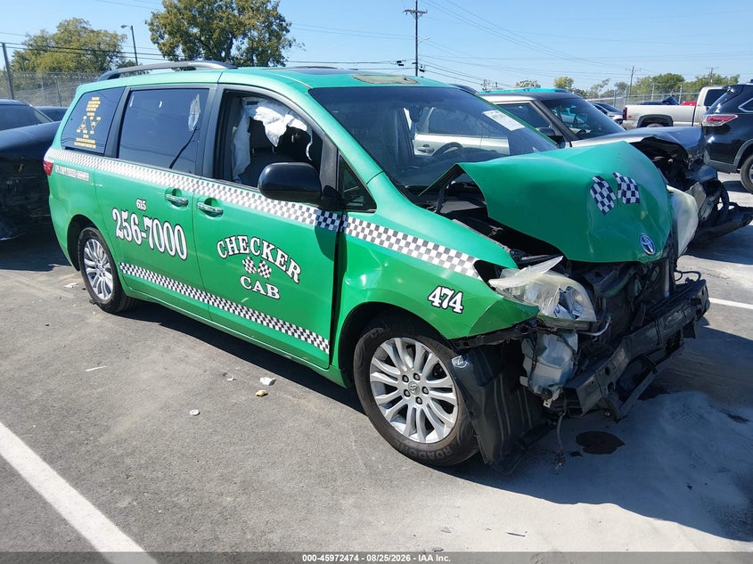 TOYOTA SIENNA - zdjęcie 1
