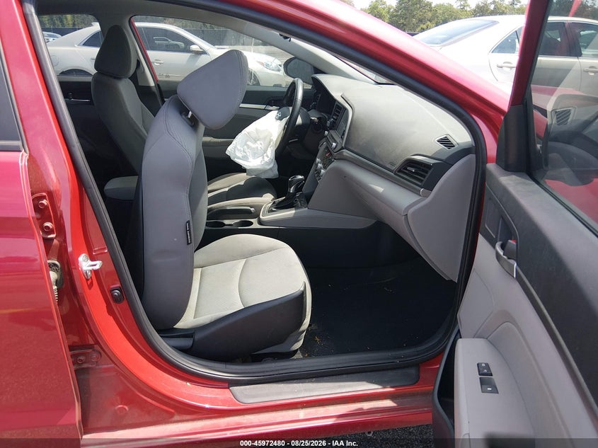 2020 HYUNDAI ELANTRA auction photo 5