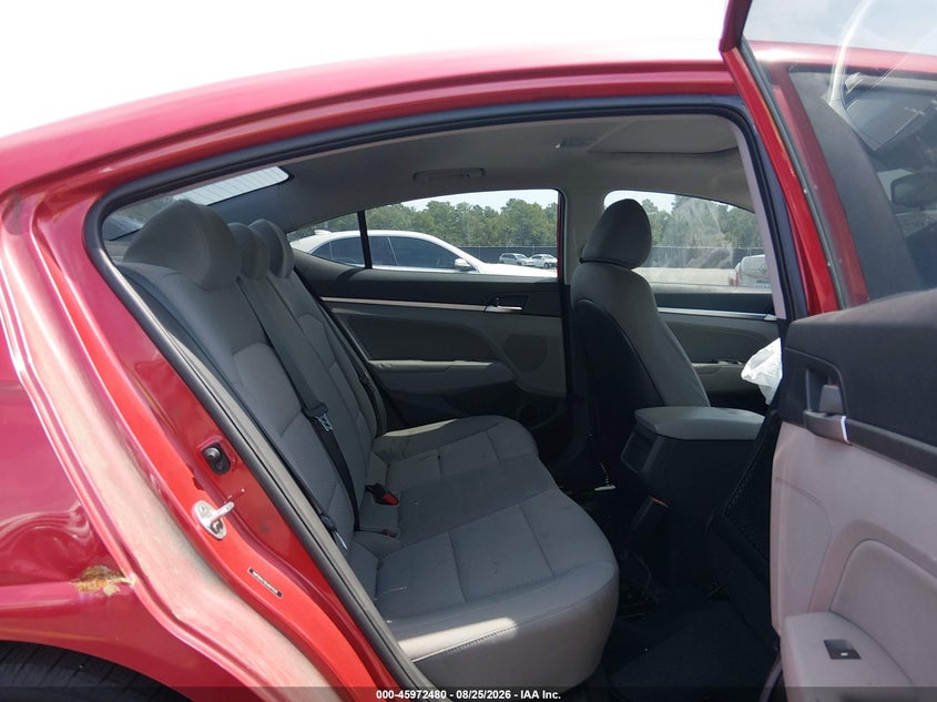 2020 HYUNDAI ELANTRA auction photo 8
