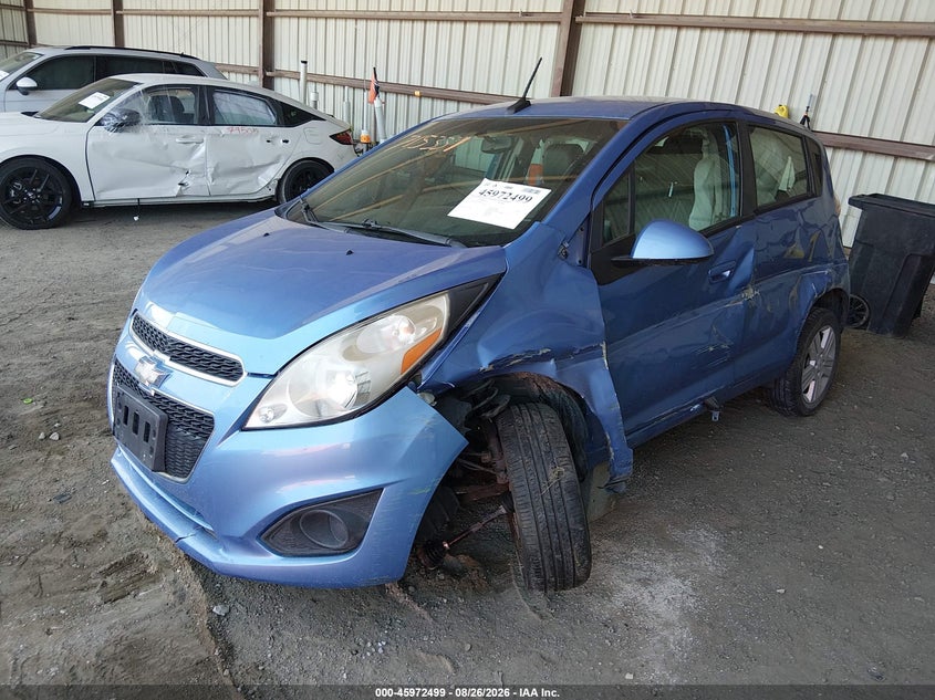 2014 CHEVROLET SPARK 1LT AUTO · Photo 2