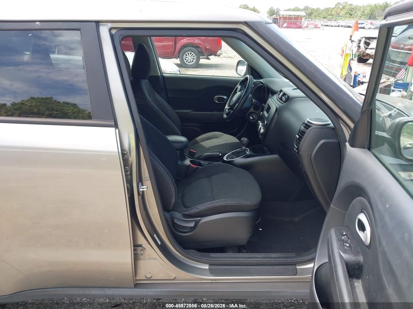 2014 KIA SOUL auction photo 5