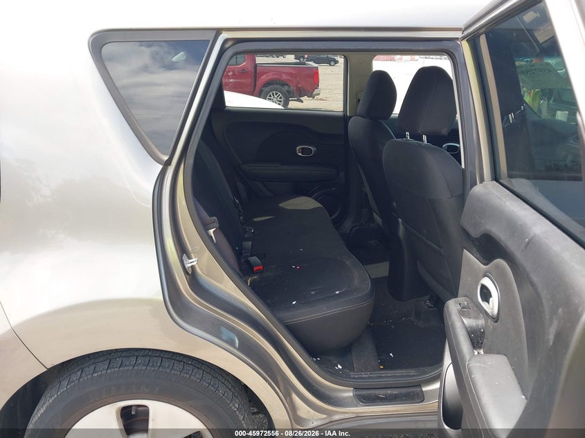 2014 KIA SOUL auction photo 8