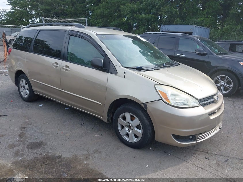 2005 Toyota Sienna LE