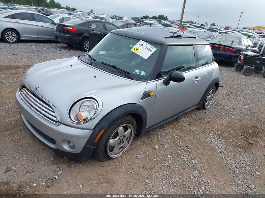2008 MINI COOPER auction photo 2