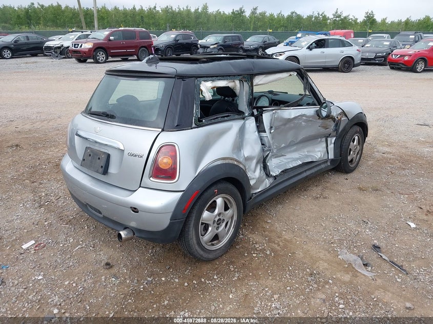 2008 MINI COOPER auction photo 4