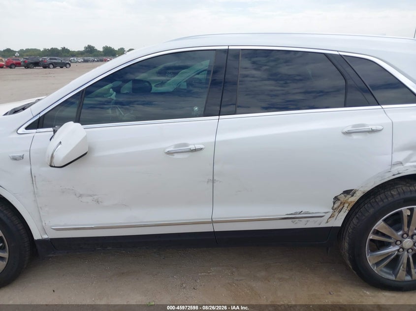 CADILLAC XT5 - zdjęcie 14