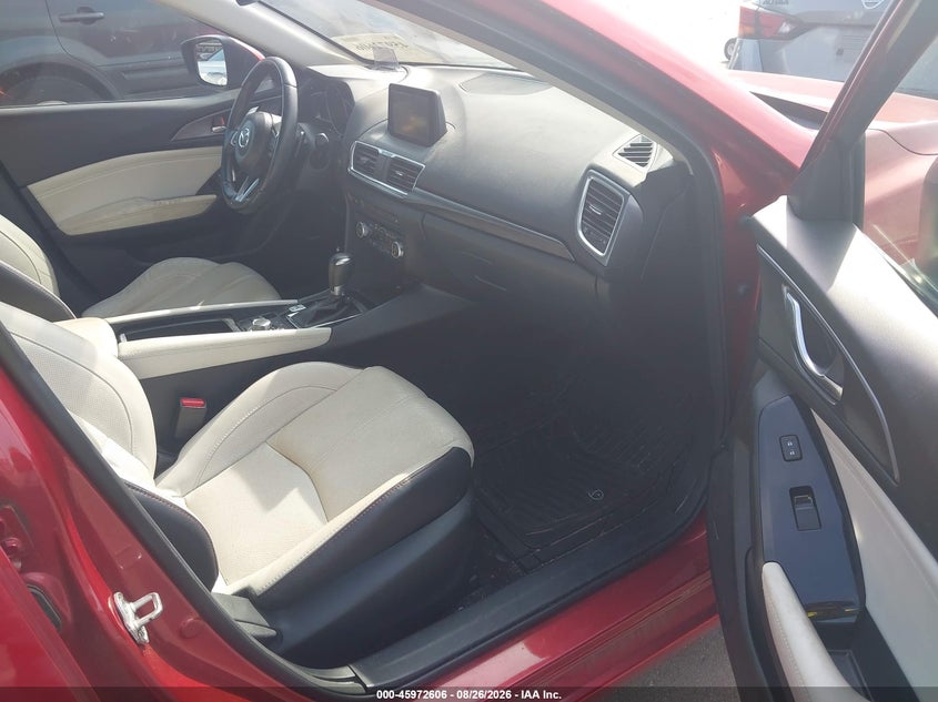 2018 MAZDA MAZDA3 auction photo 5