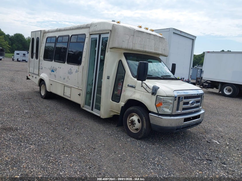 2012 FORD E-450 CUTAWAY auction photo 1