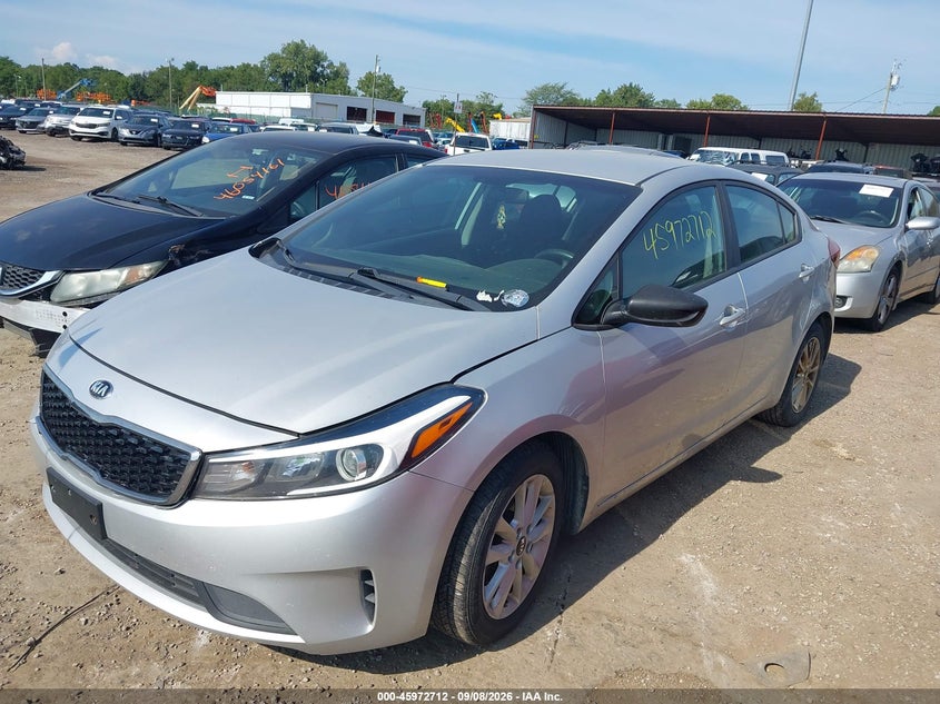 2017 KIA FORTE auction photo 2