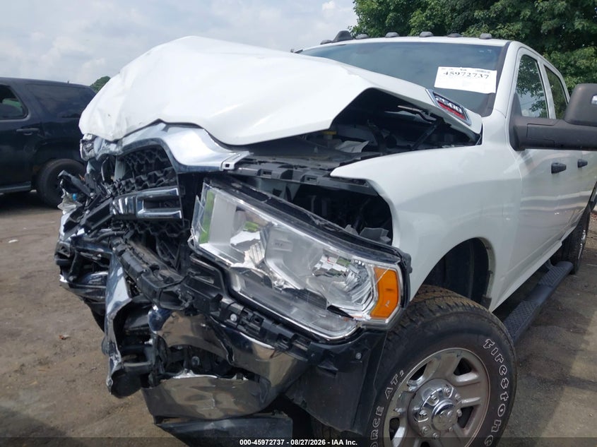 2024 RAM 2500 TRADESMAN 4X4 8' BOX · Photo 6