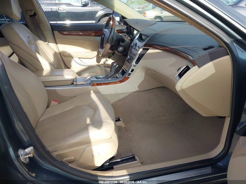 2010 CADILLAC CTS — zdjęcie 5