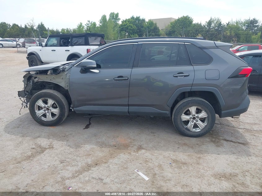 TOYOTA RAV4 - zdjęcie 15