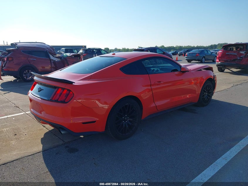 FORD MUSTANG - zdjęcie 4