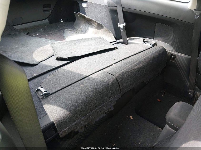 2010 SCION TC auction photo 8
