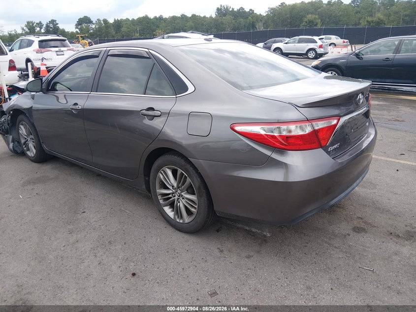 TOYOTA CAMRY - zdjęcie 3