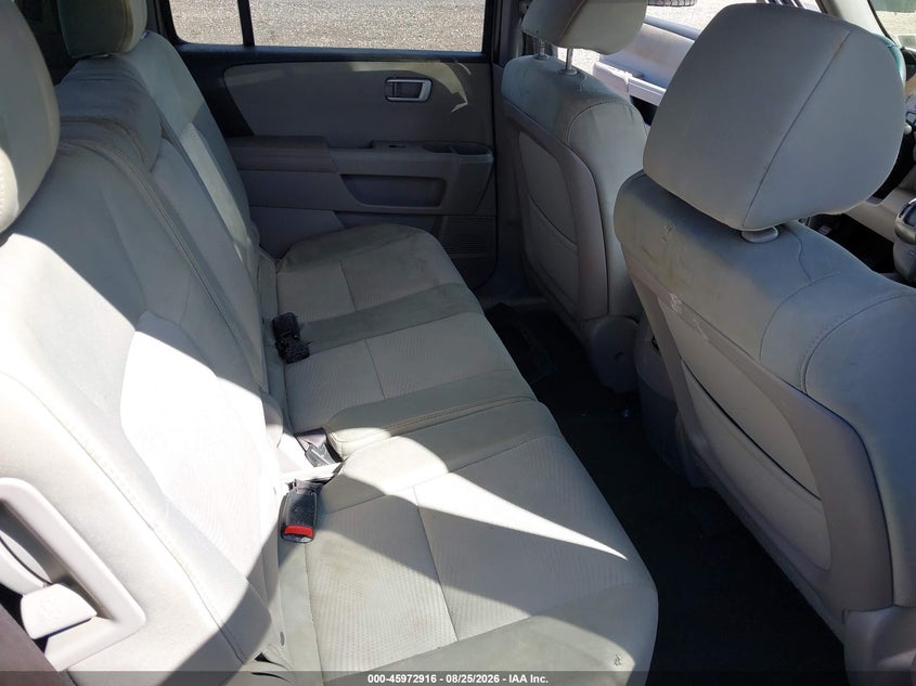 2015 HONDA PILOT auction photo 8