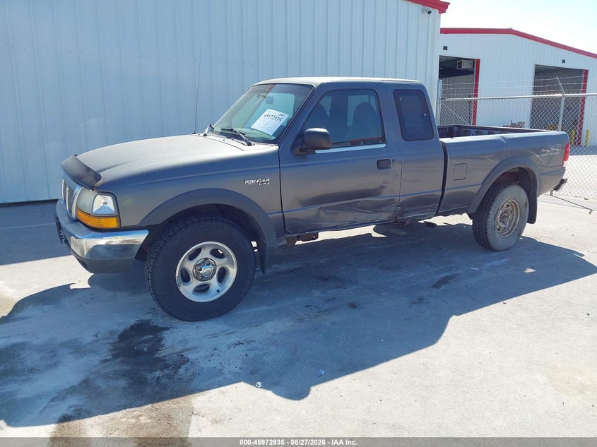 2000 Ford Ranger, Left Side, IAAI, VIN 1FTZR15X2YPB77208 — photo 2