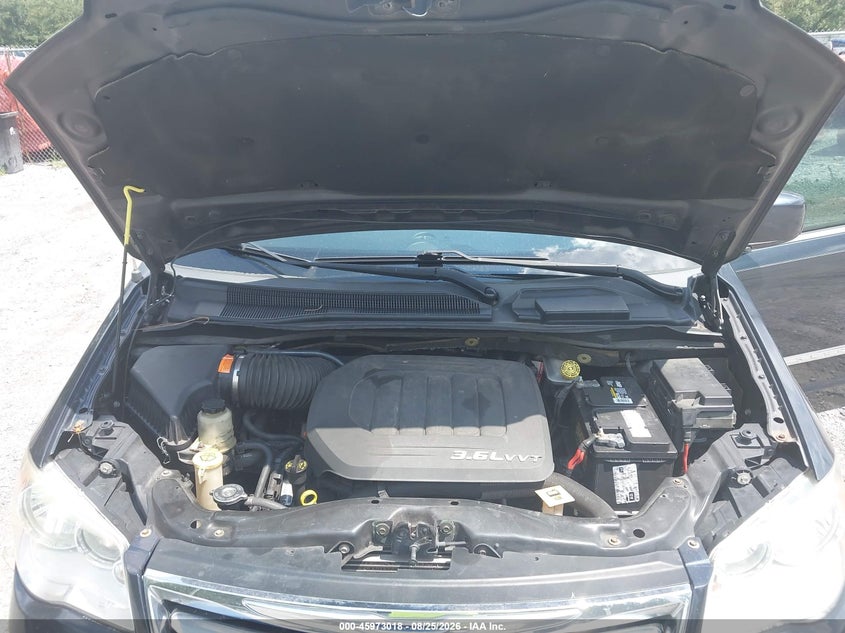 CHRYSLER TOWN & COUNTRY 2013 VIN 2C4RC1BG8DR605491