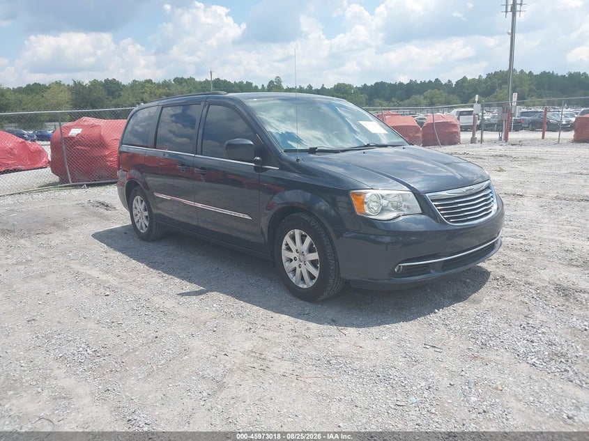 2013 CHRYSLER TOWN & COUNTRY auction photo 1
