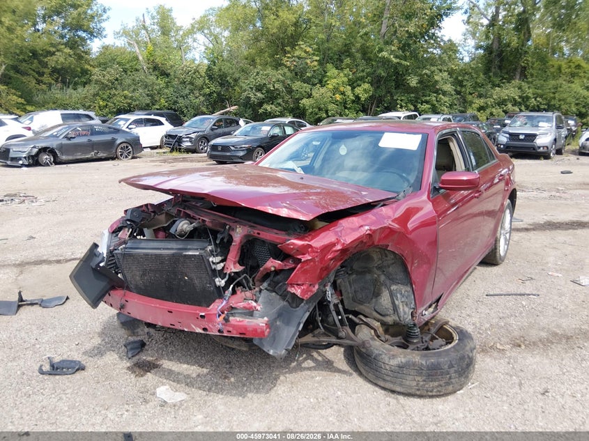 2014 CHRYSLER 300 auction photo 2