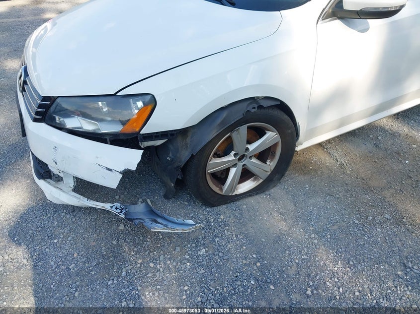 2012 VOLKSWAGEN PASSAT auction photo 6