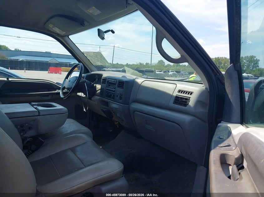 2001 FORD F-250 auction photo 5