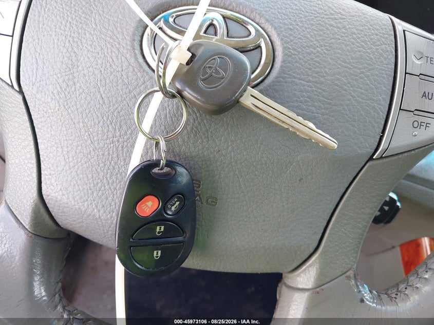 TOYOTA AVALON 2005 VIN 4T1BK36B55U062180